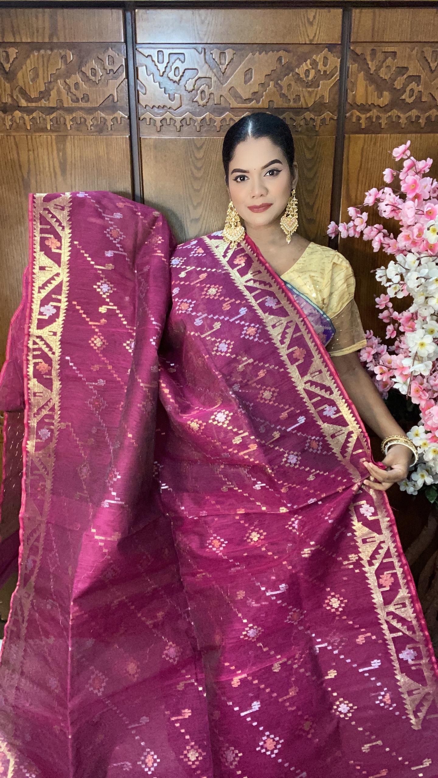 Deep magenta Jamadani Saree 80 Count