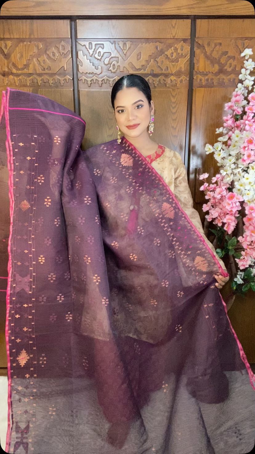 Burgundy Jamdani Saree 60/80 Mixed Count