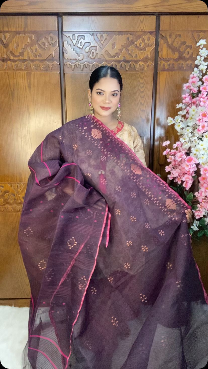 Burgundy Jamdani Saree 60/80 Mixed Count