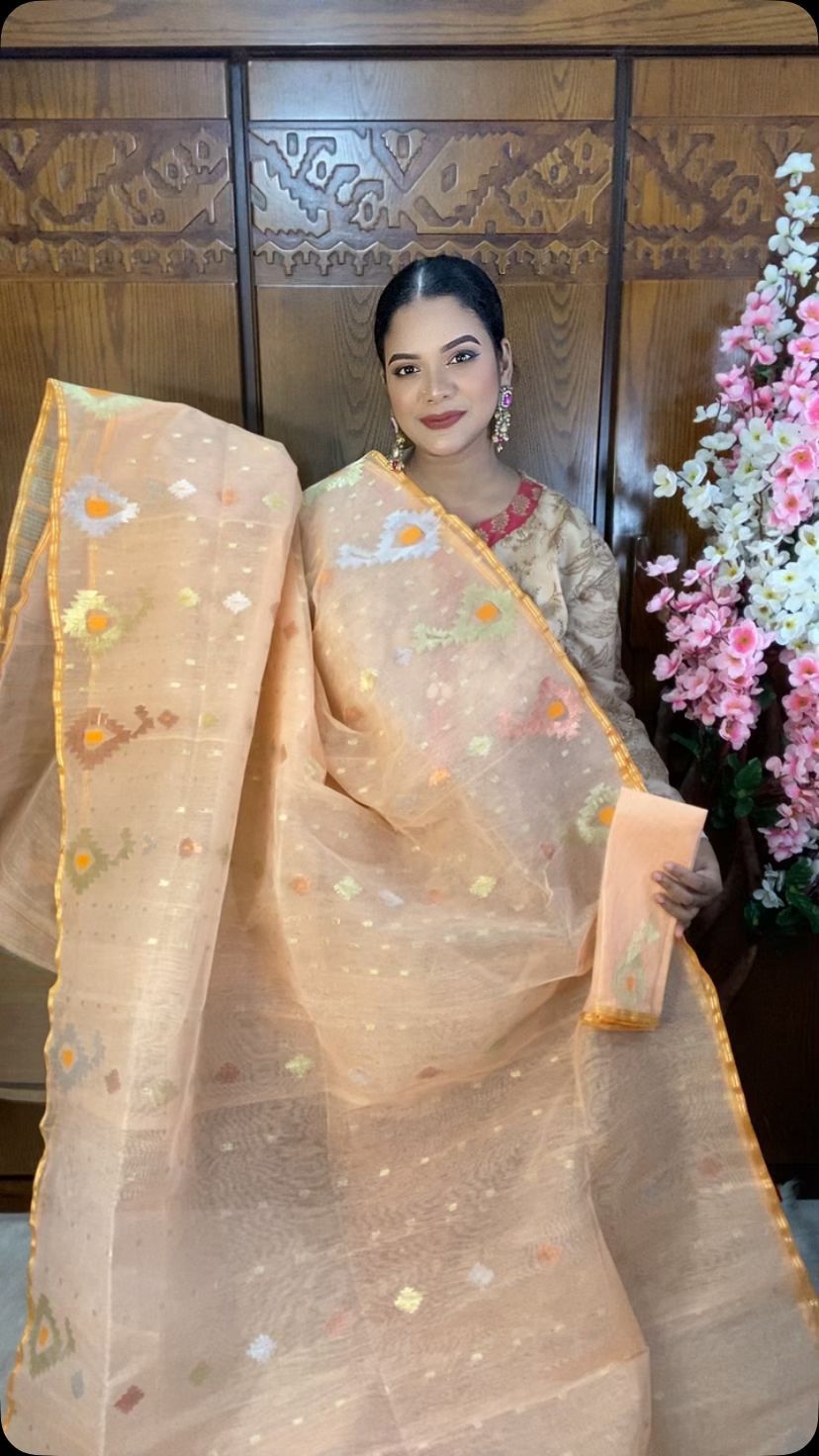 Light Beige Jamdani Saree 60/80 Mixed Count