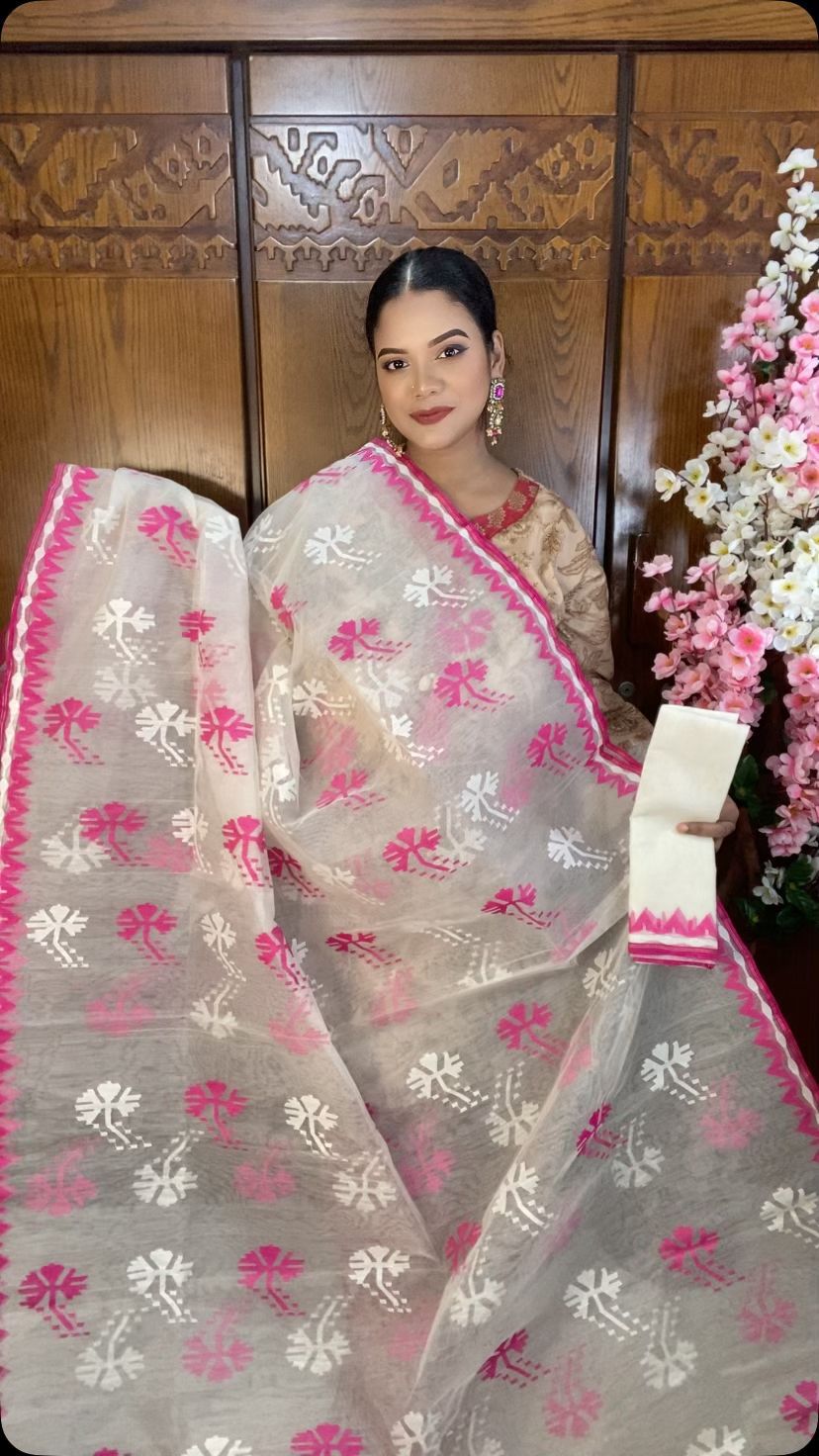 White-Pink Jamdani Saree 80 Count