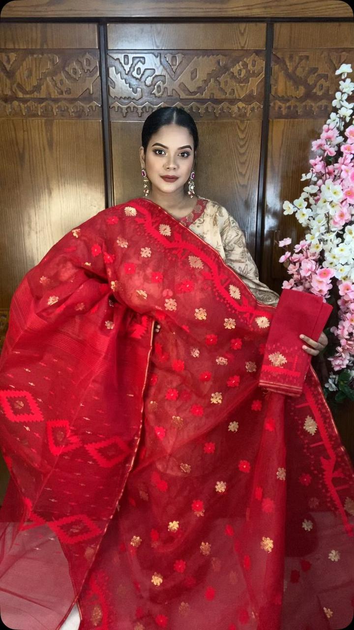 Red Jamdani Saree 80 Count