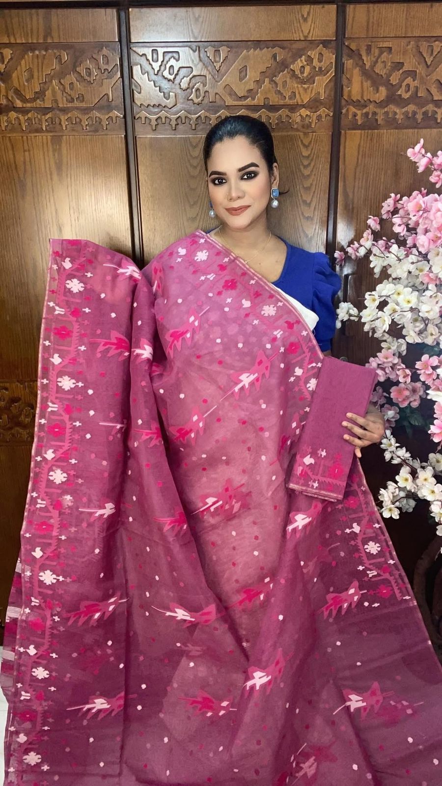 Magenta Jamdani Saree 80 Count