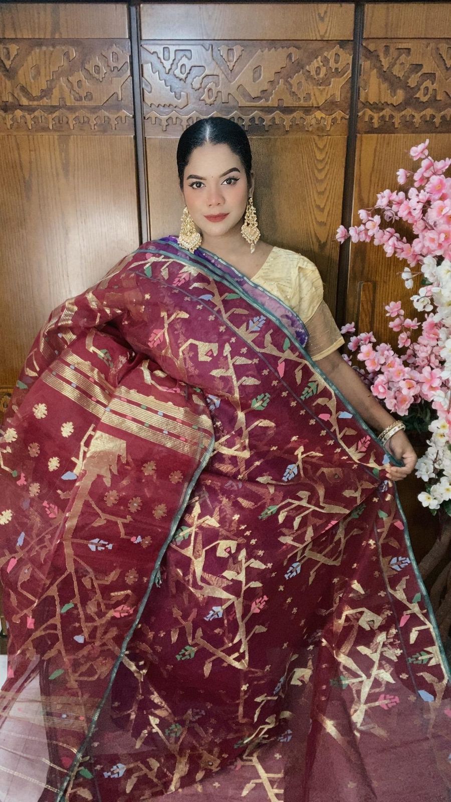 Deep Maroon Jamdani Saree 80 Count