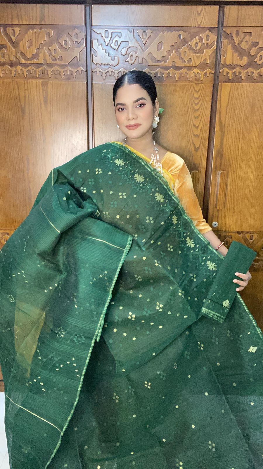 Dark Green Jamdani Saree 60/80 Count